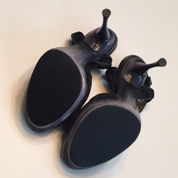 Salvatore Ferragamo Shoes - Picture 6 of 8